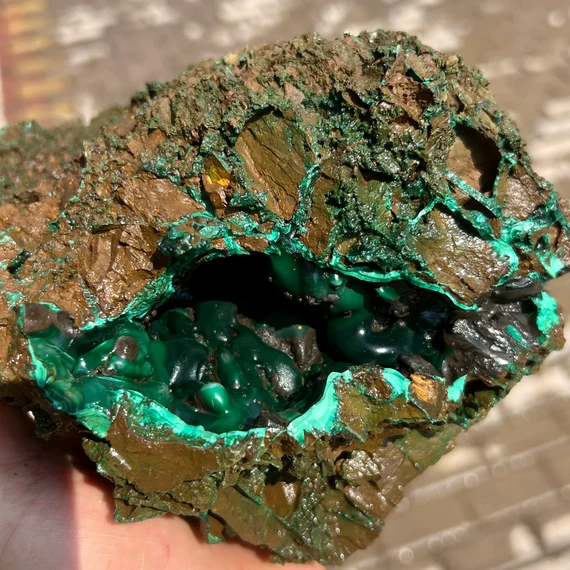 Copper : The Red Gold of Industry, at the Heart of BAKAGEM MINING EXPLOITE’s Copper Operations in the Great Lakes Region